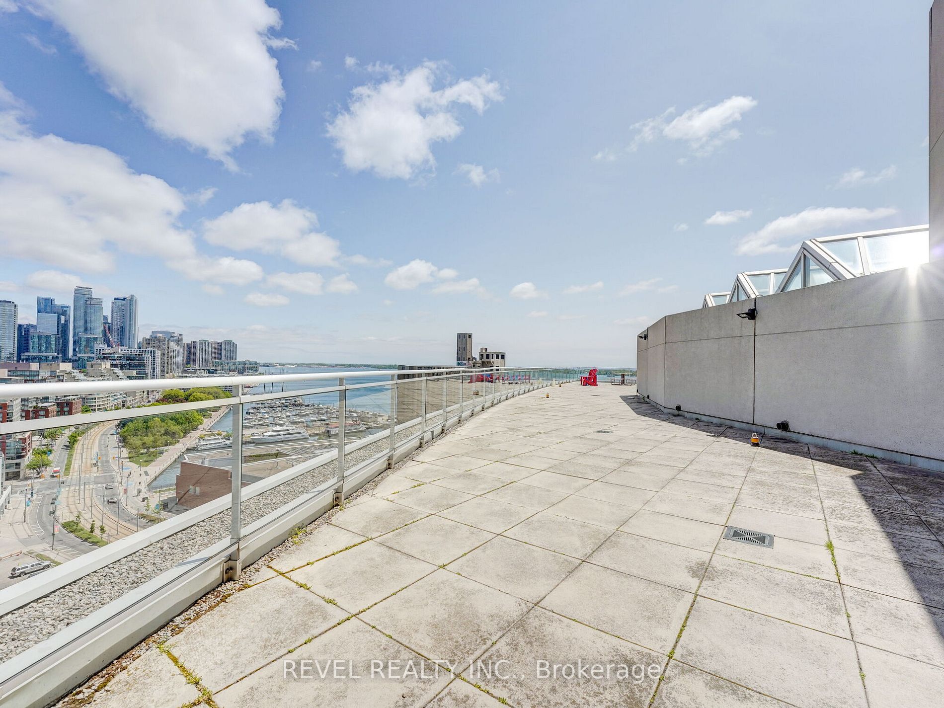 650 Queens Quay W, #1706