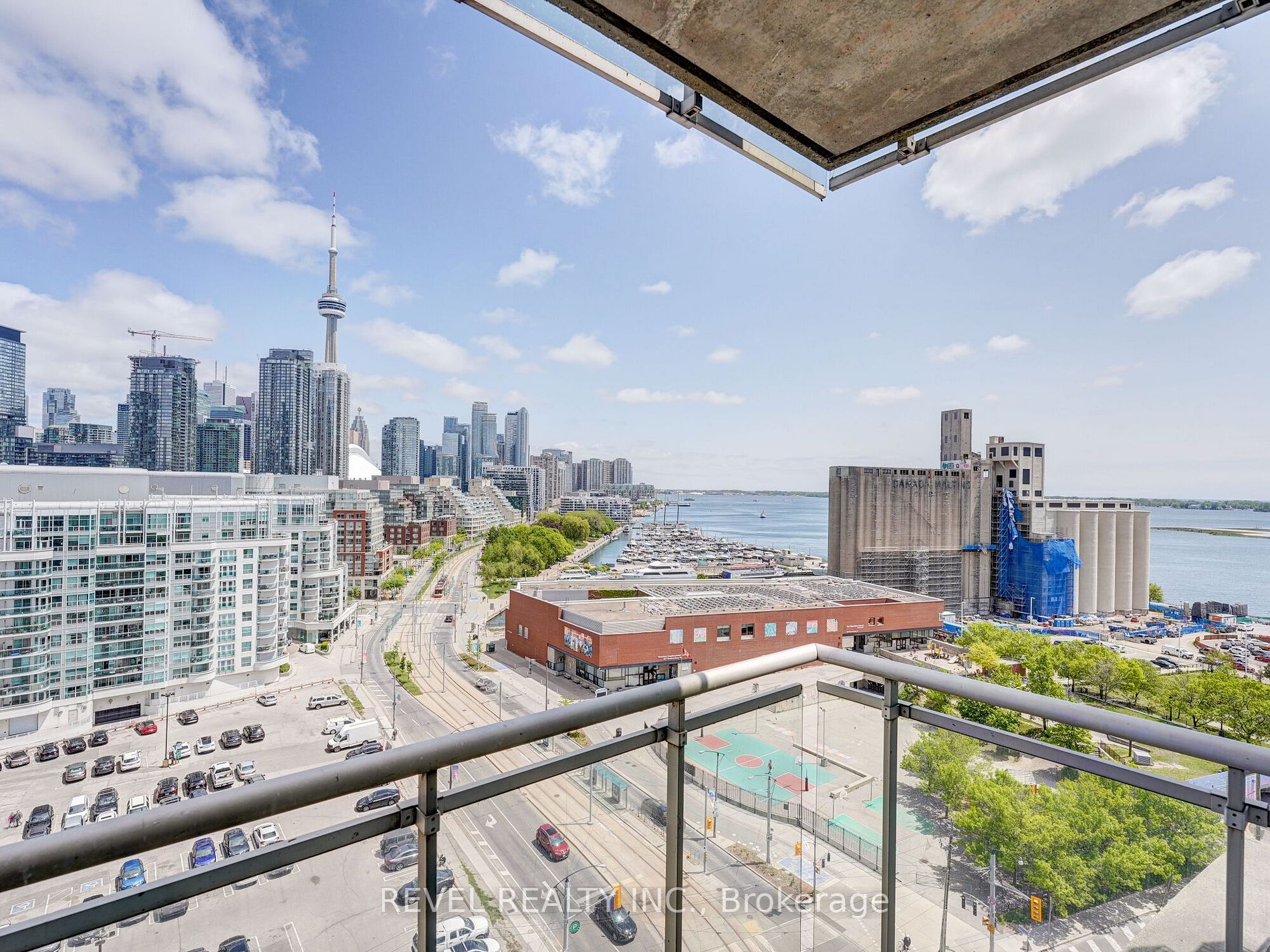 650 Queens Quay W, #1706