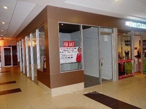 384 Yonge St, #94