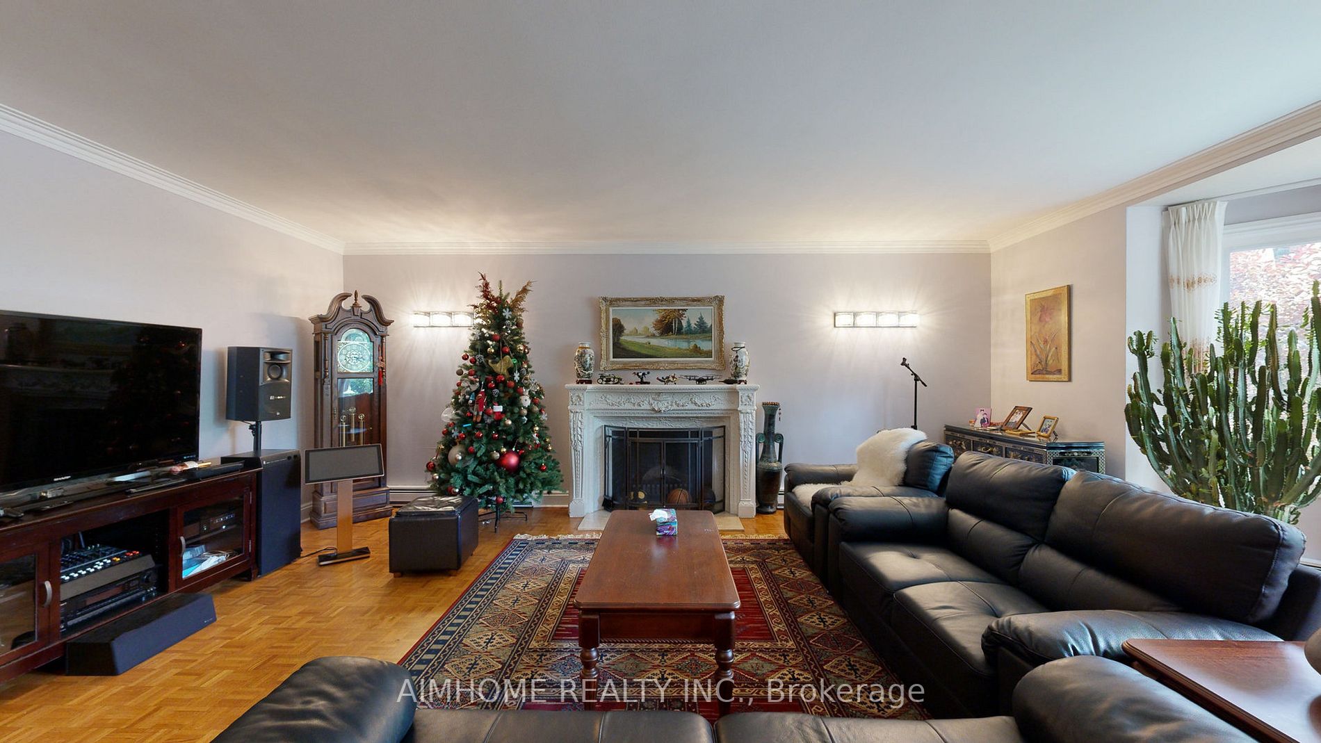 4 Valleyanna Dr