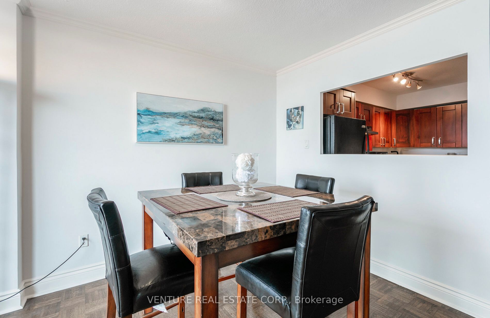 5949 Yonge Street #801