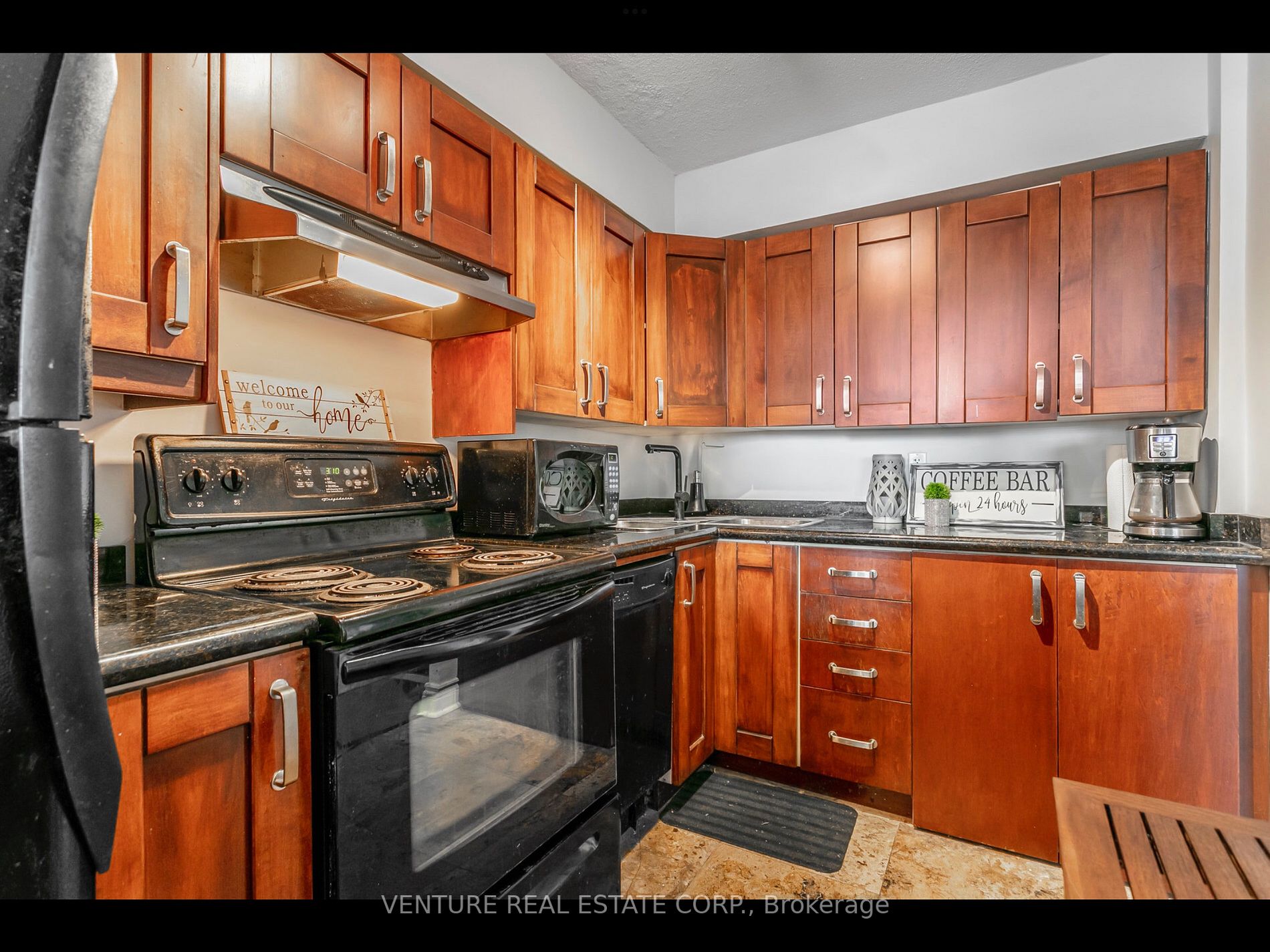 5949 Yonge Street #801