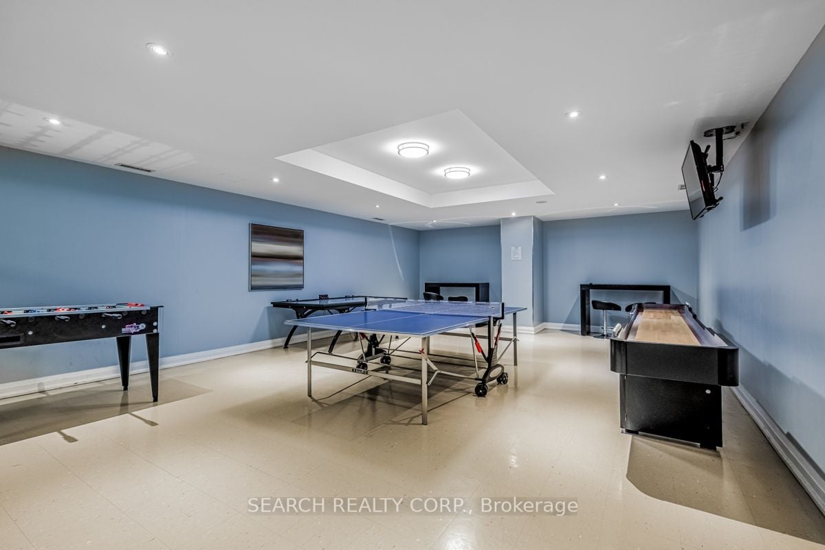 75 East Liberty St, #1801