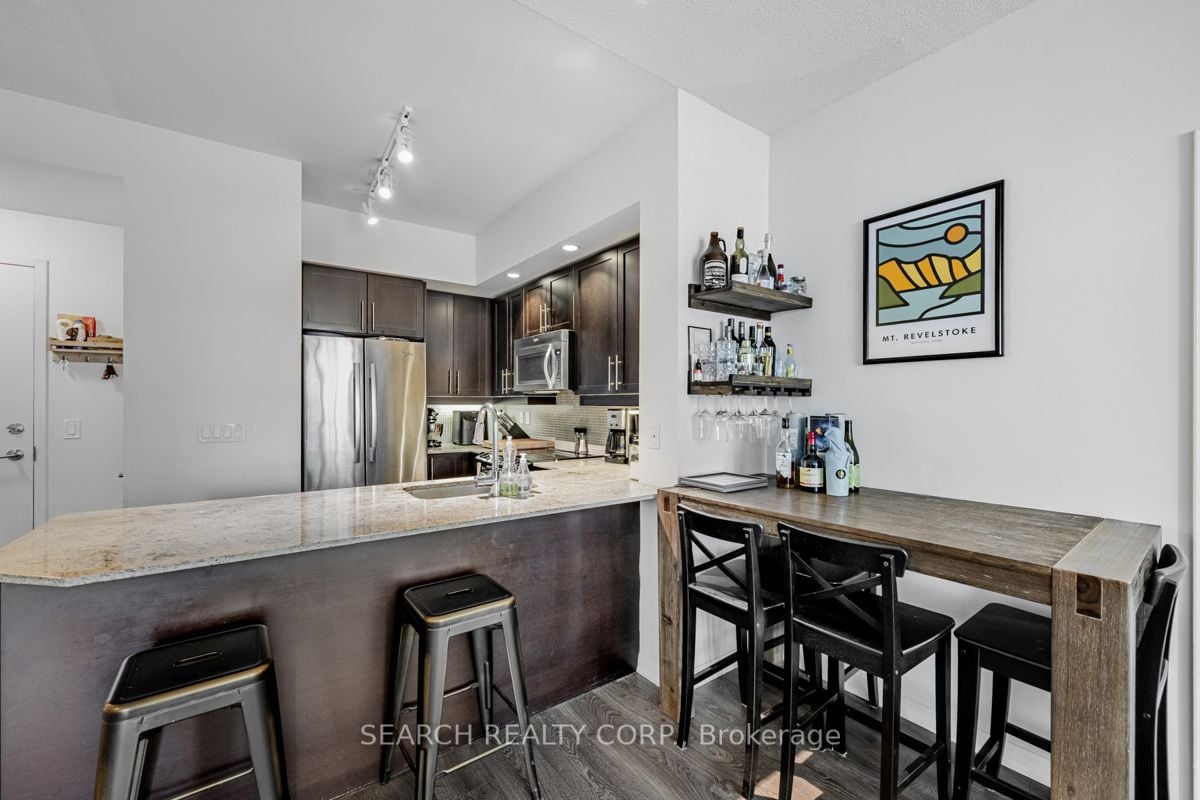 75 East Liberty St, #1801
