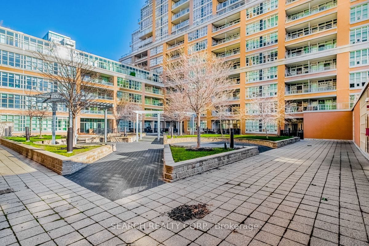 75 East Liberty St, #1801