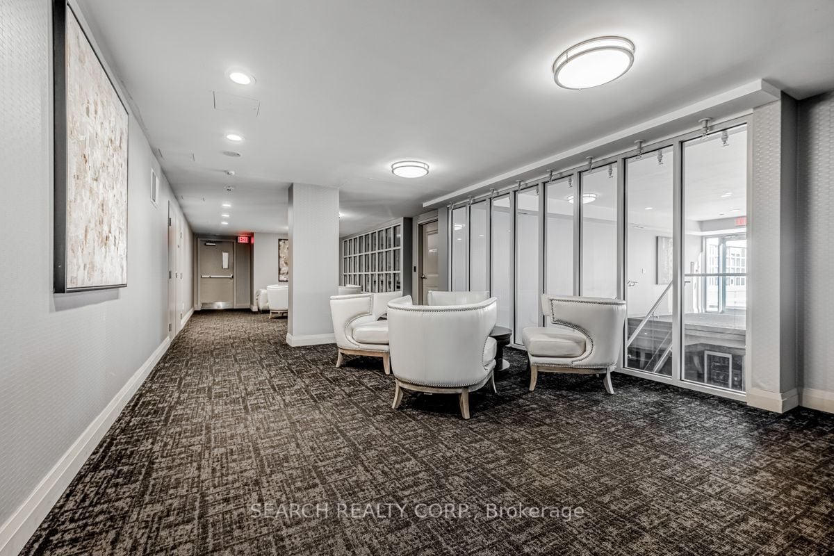 75 East Liberty St, #1801