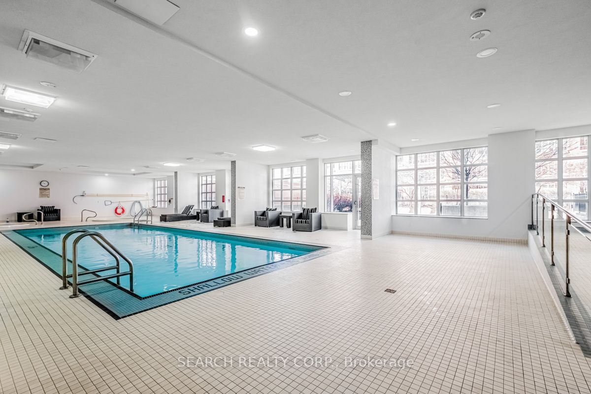 75 East Liberty St, #1801