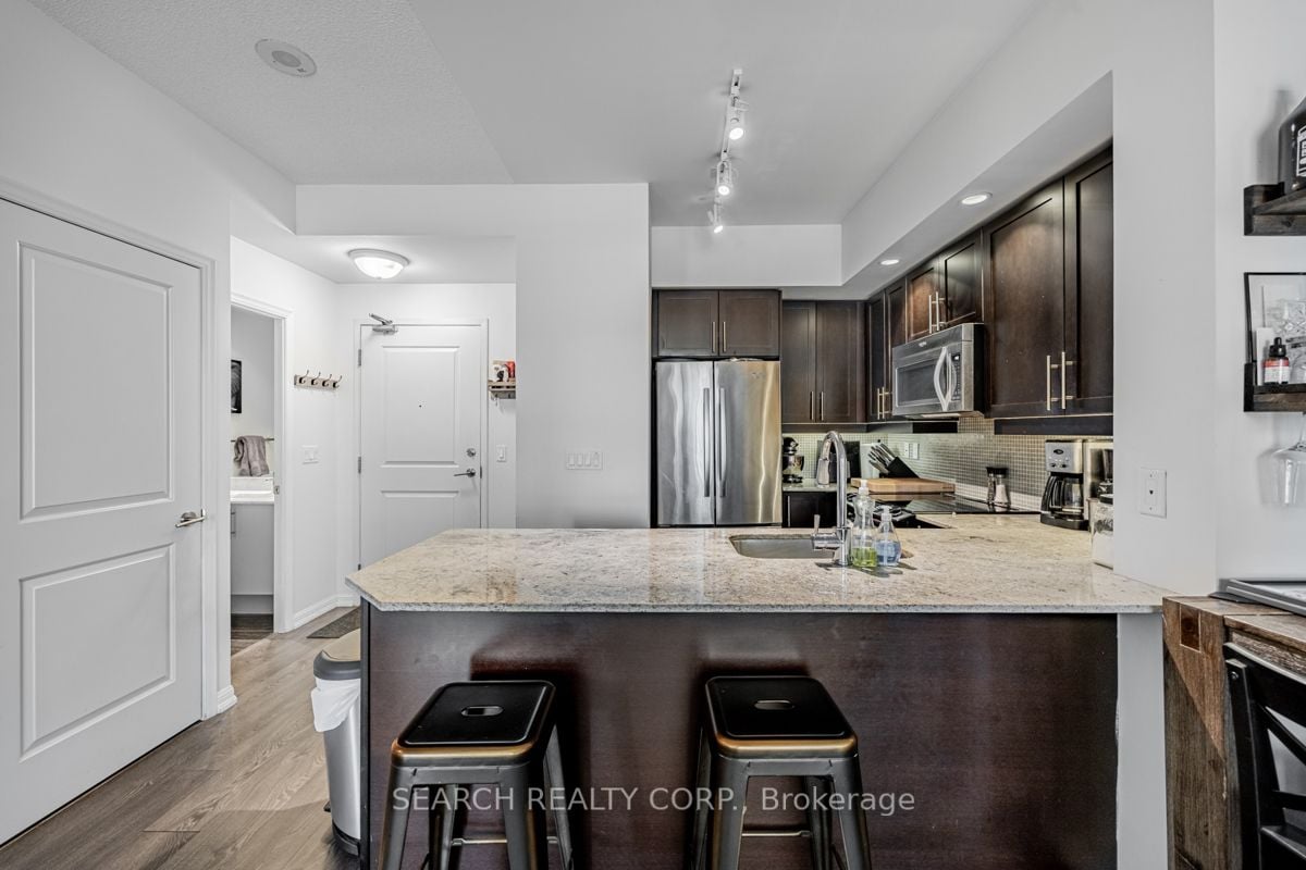 75 East Liberty St, #1801