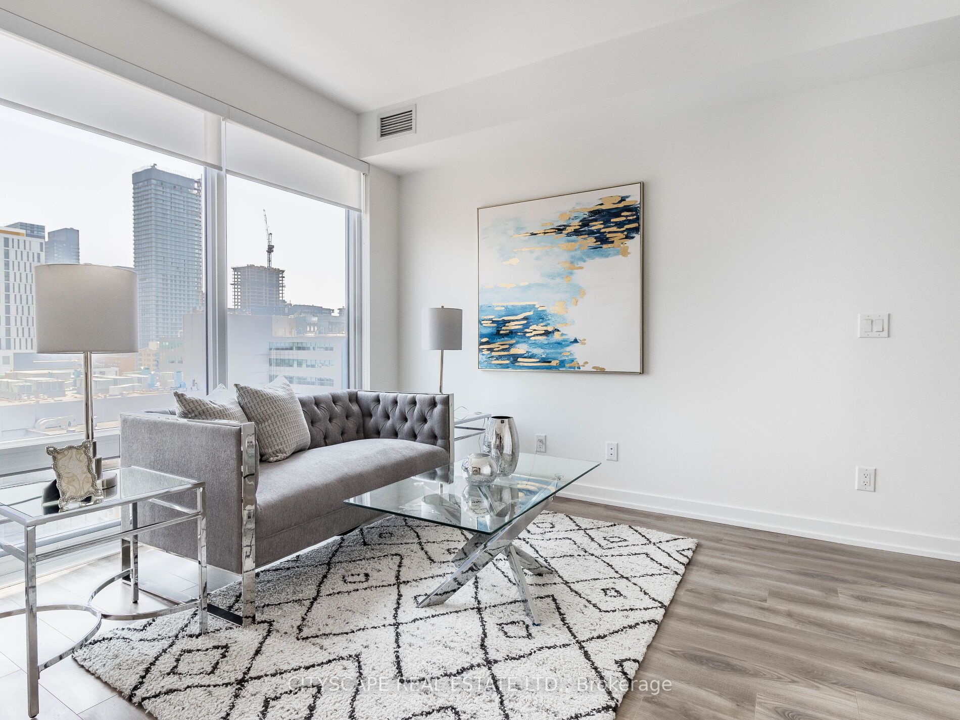 20 Edward St N, #1302