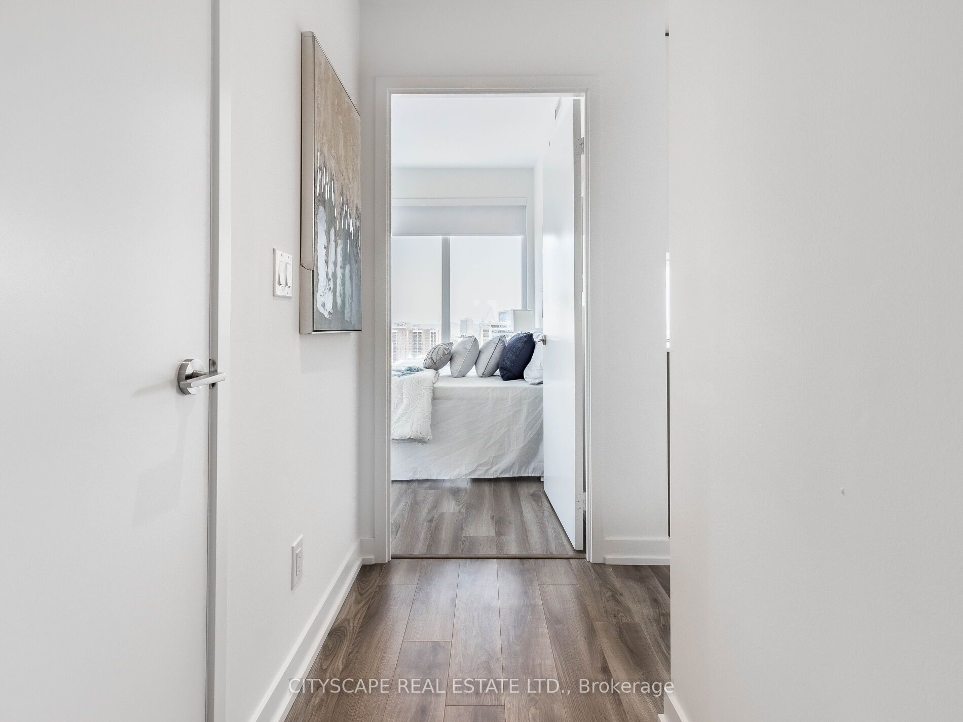 20 Edward St N, #1302