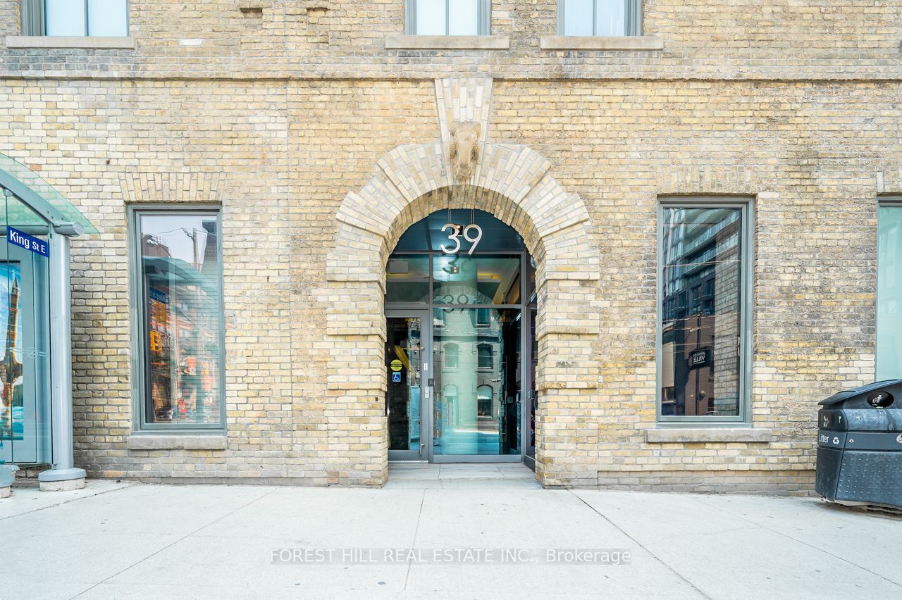 39 Sherbourne St, #1109