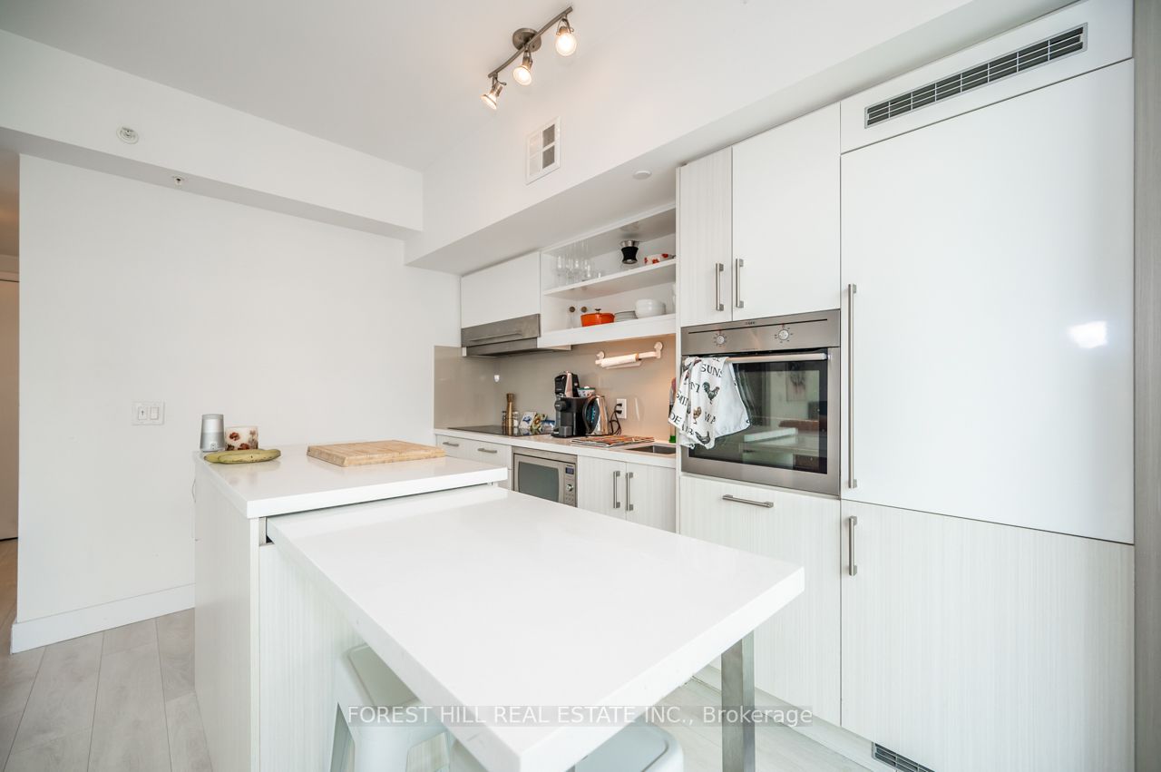 39 Sherbourne St, #1109