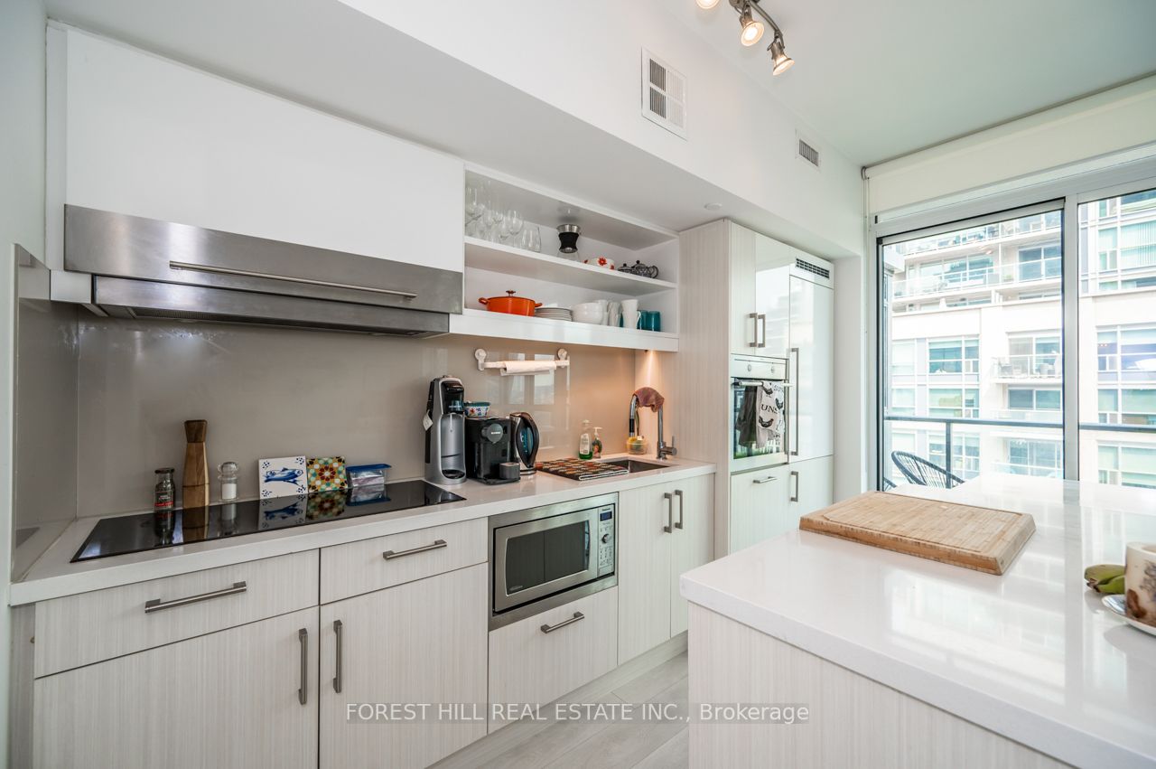 39 Sherbourne St, #1109