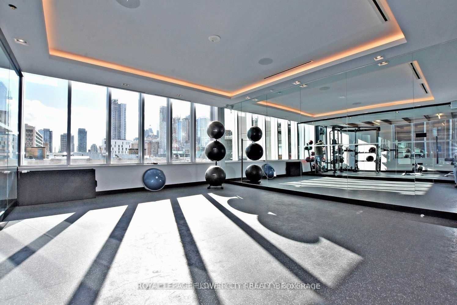 89 Mcgill St, #1404