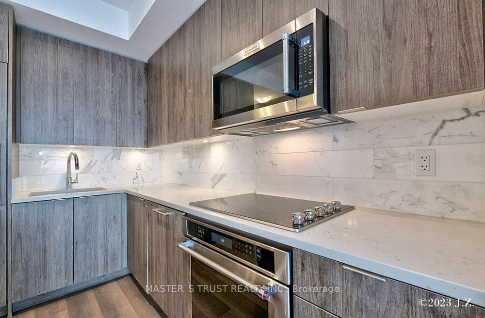 38 Iannuzzi St, #2508