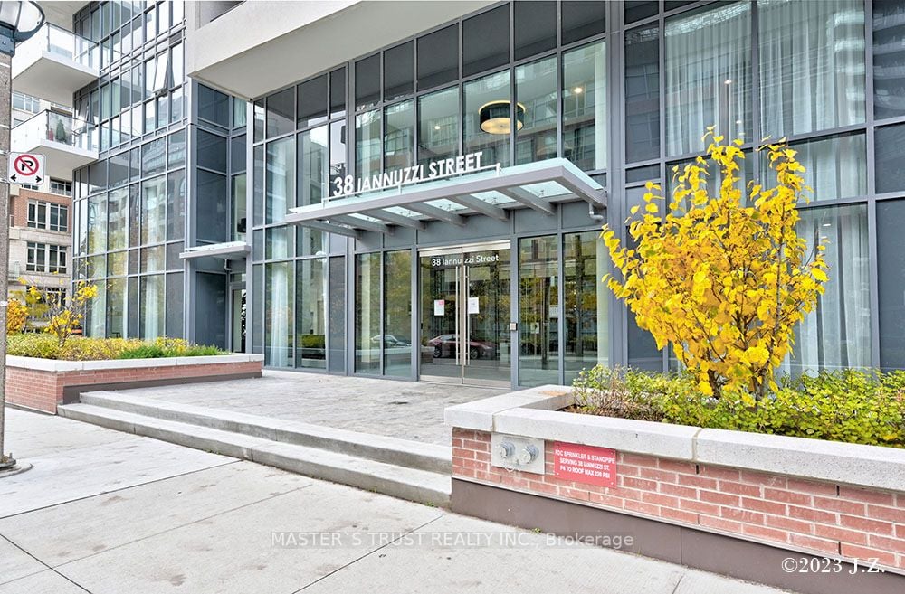 38 Iannuzzi St, #2508