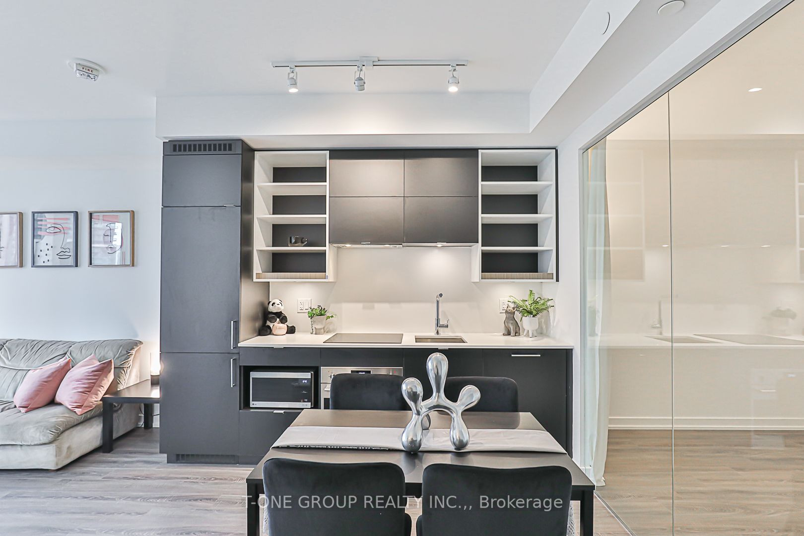20 Edward St, #1712