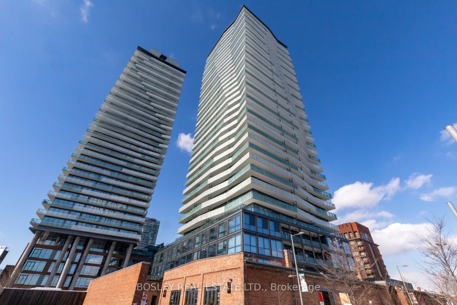 390 Cherry St, #2202