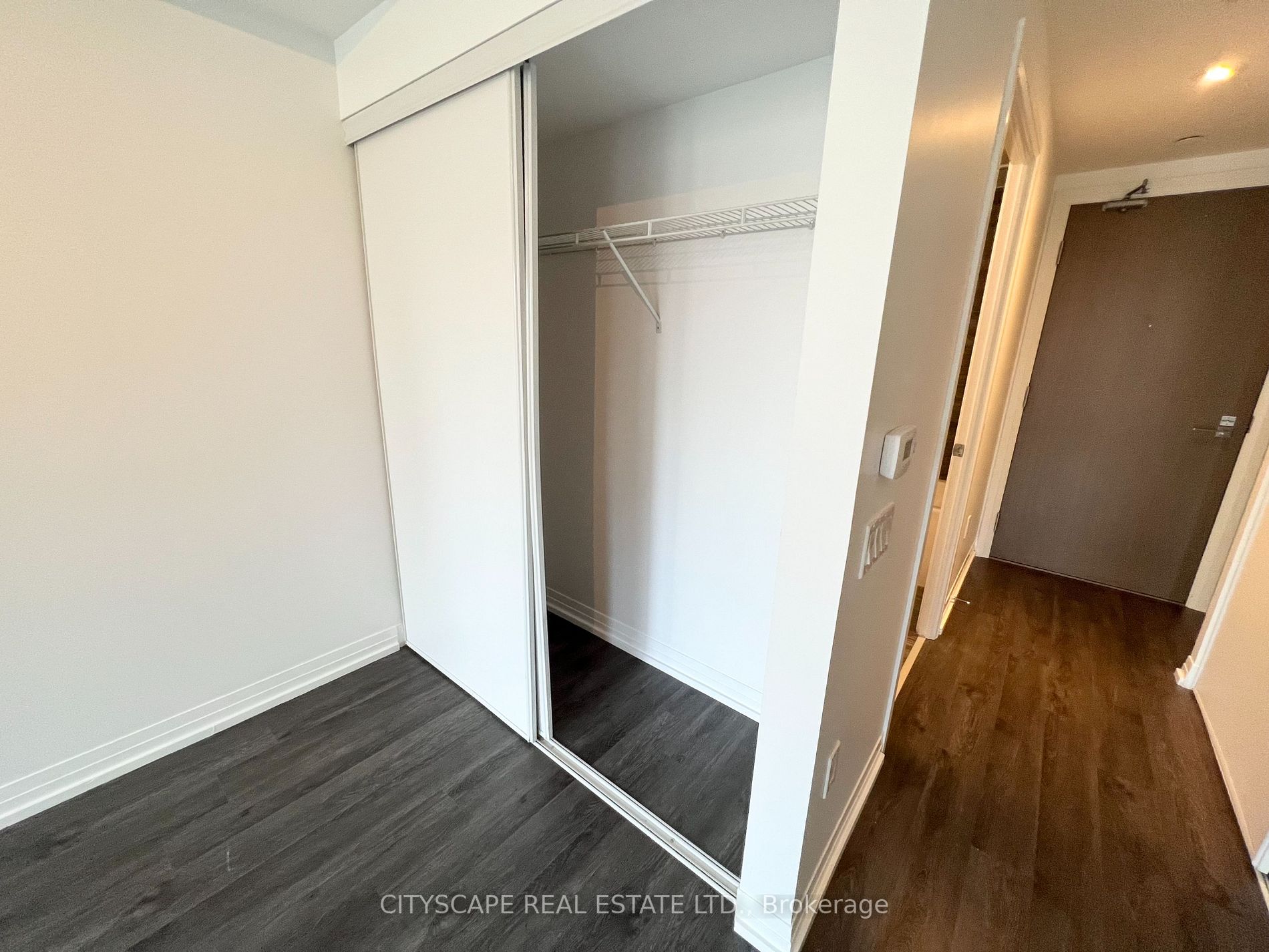 251 Jarvis St, #728
