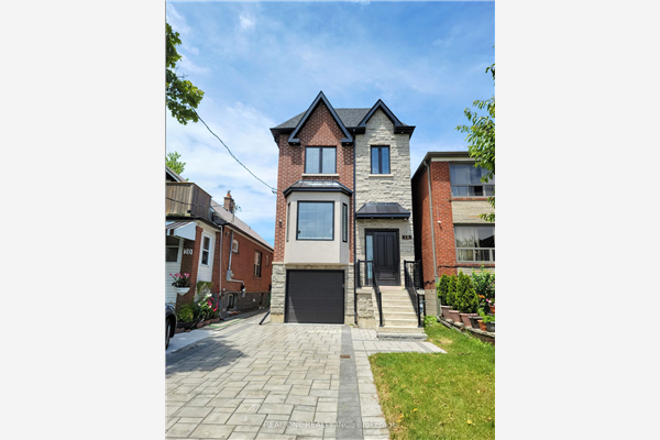 18 Lanark Ave Ave, Toronto