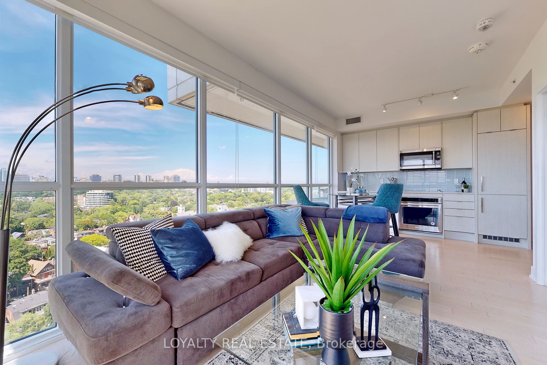 181 Bedford Rd, #1502