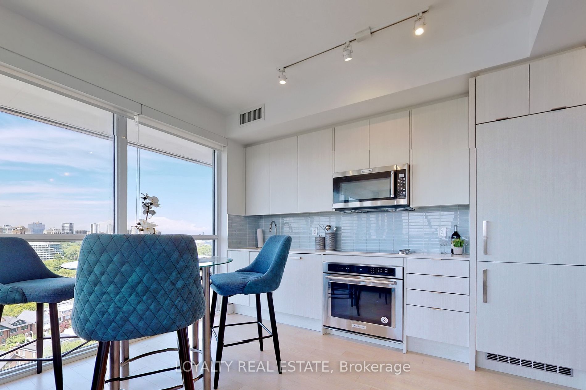 181 Bedford Rd, #1502