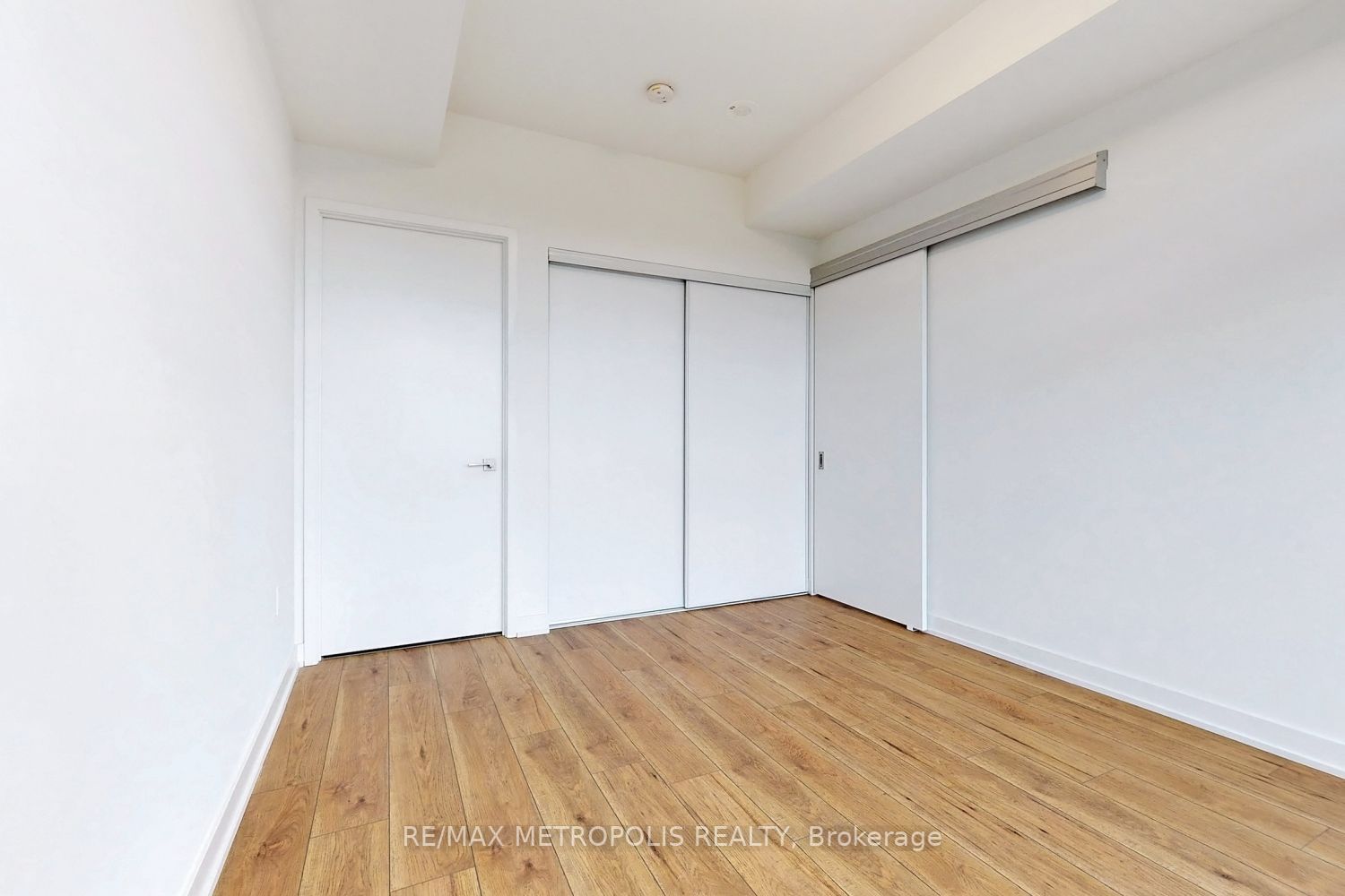 30 Ordnance St, #907
