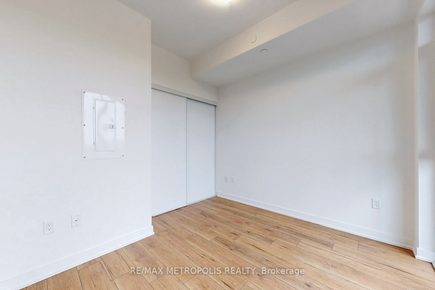 30 Ordnance St, #907