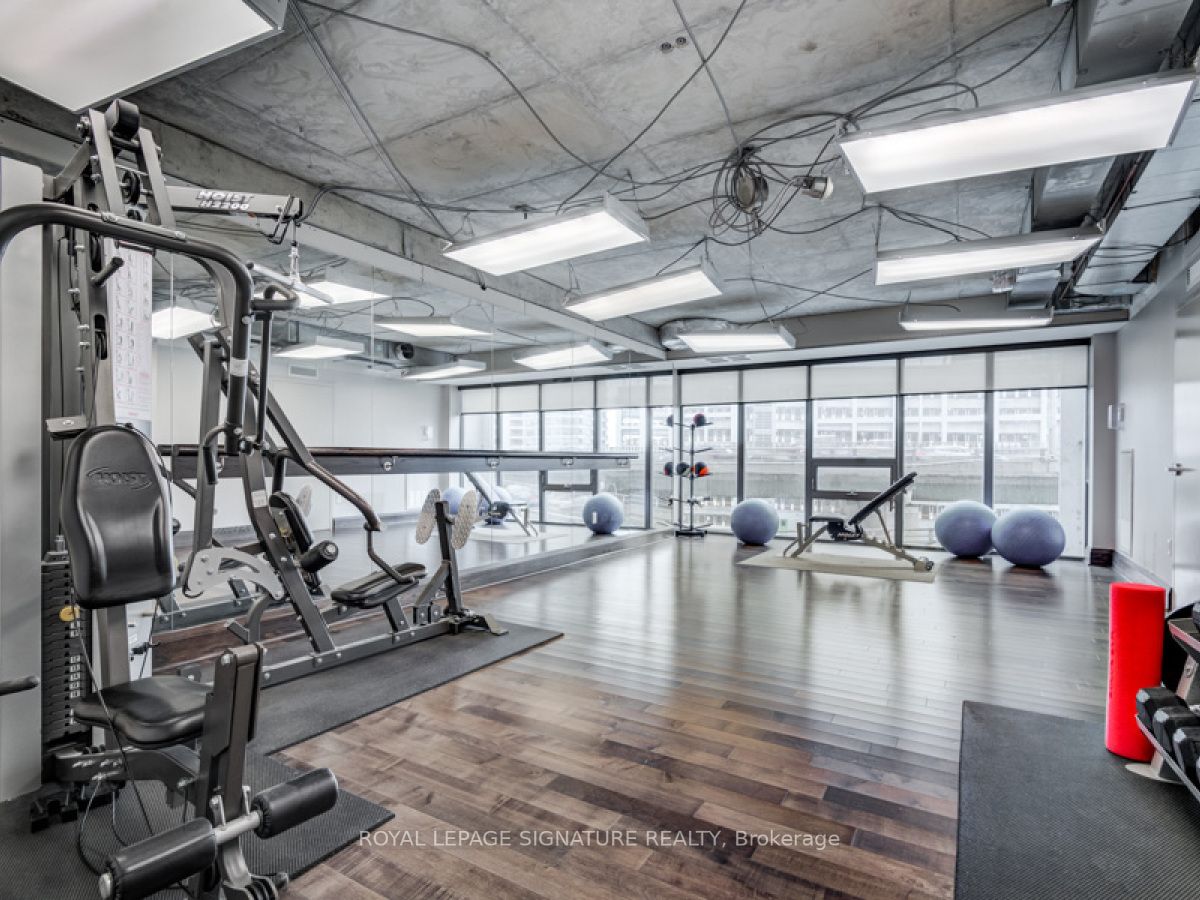 19 Grand Trunk Cres, #Ph11