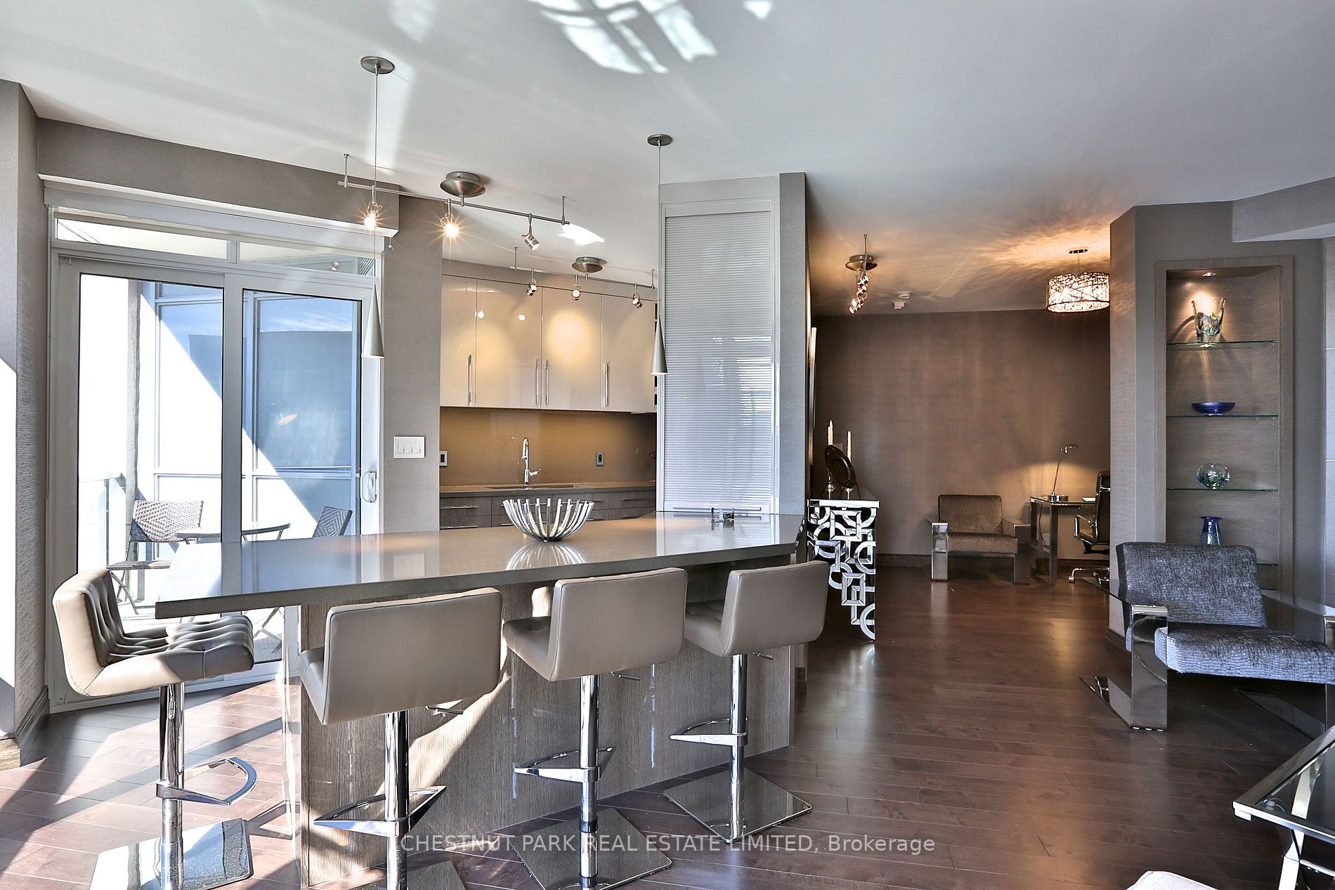 10 Bellair St, #1404