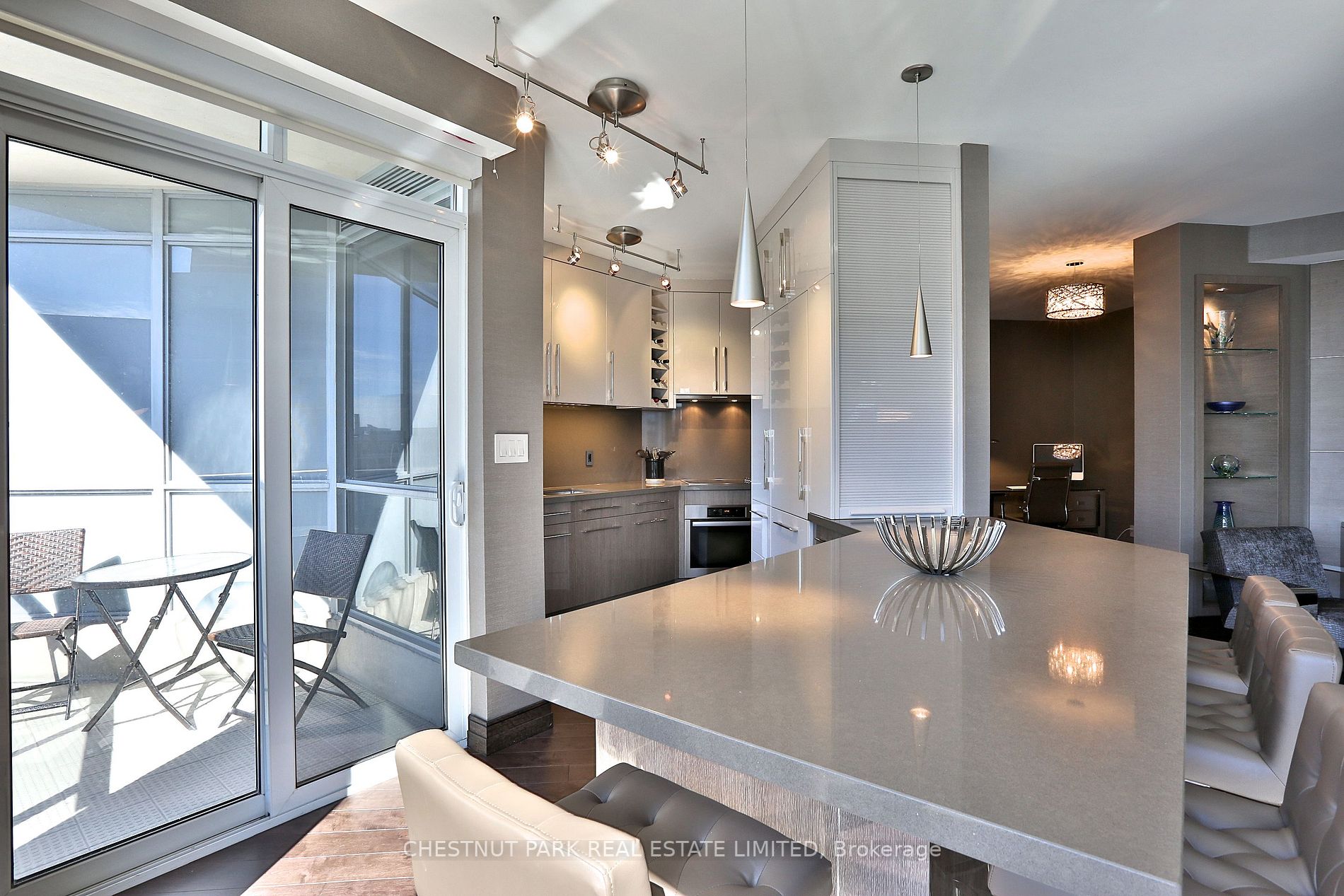 10 Bellair St, #1404