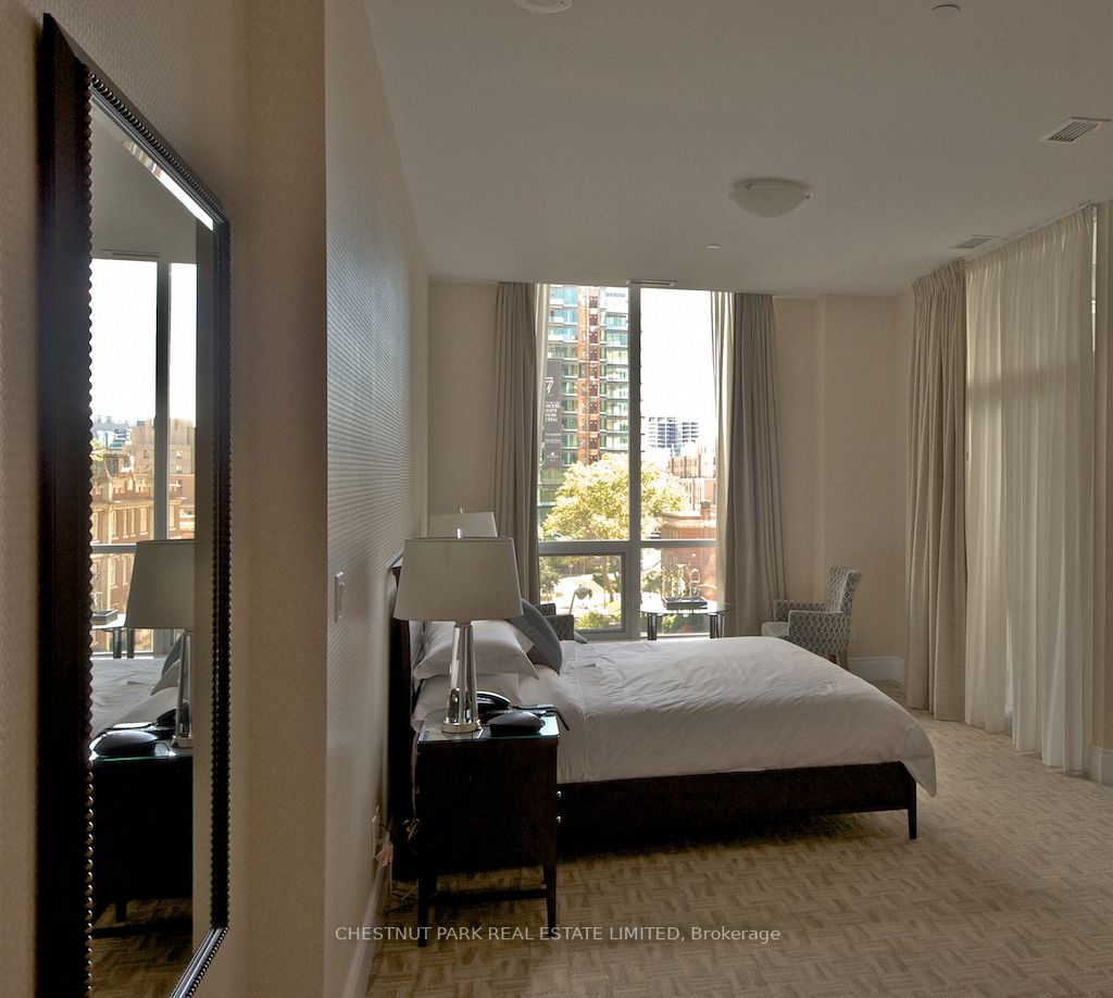 10 Bellair St, #1404