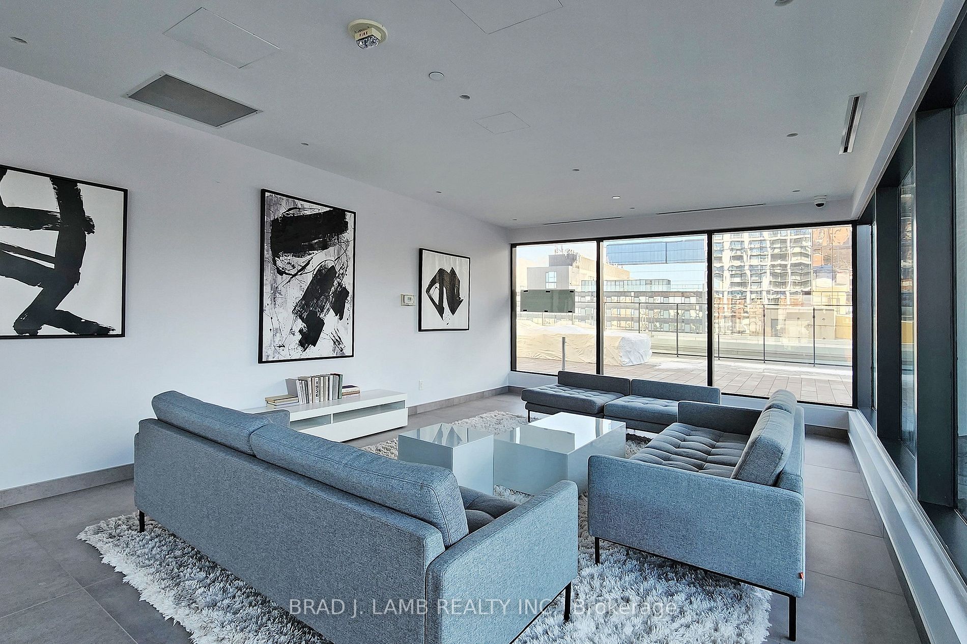 55 Ontario St, #419