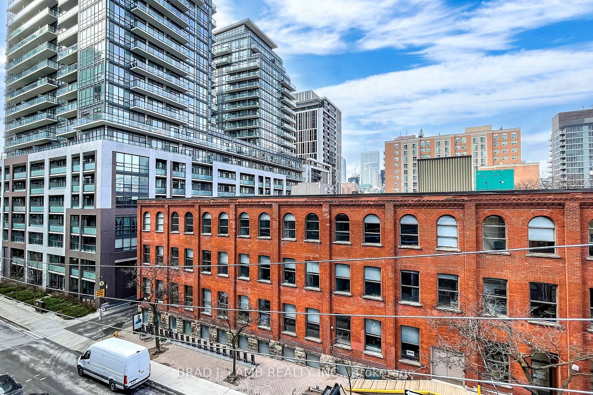 55 Ontario St, #419