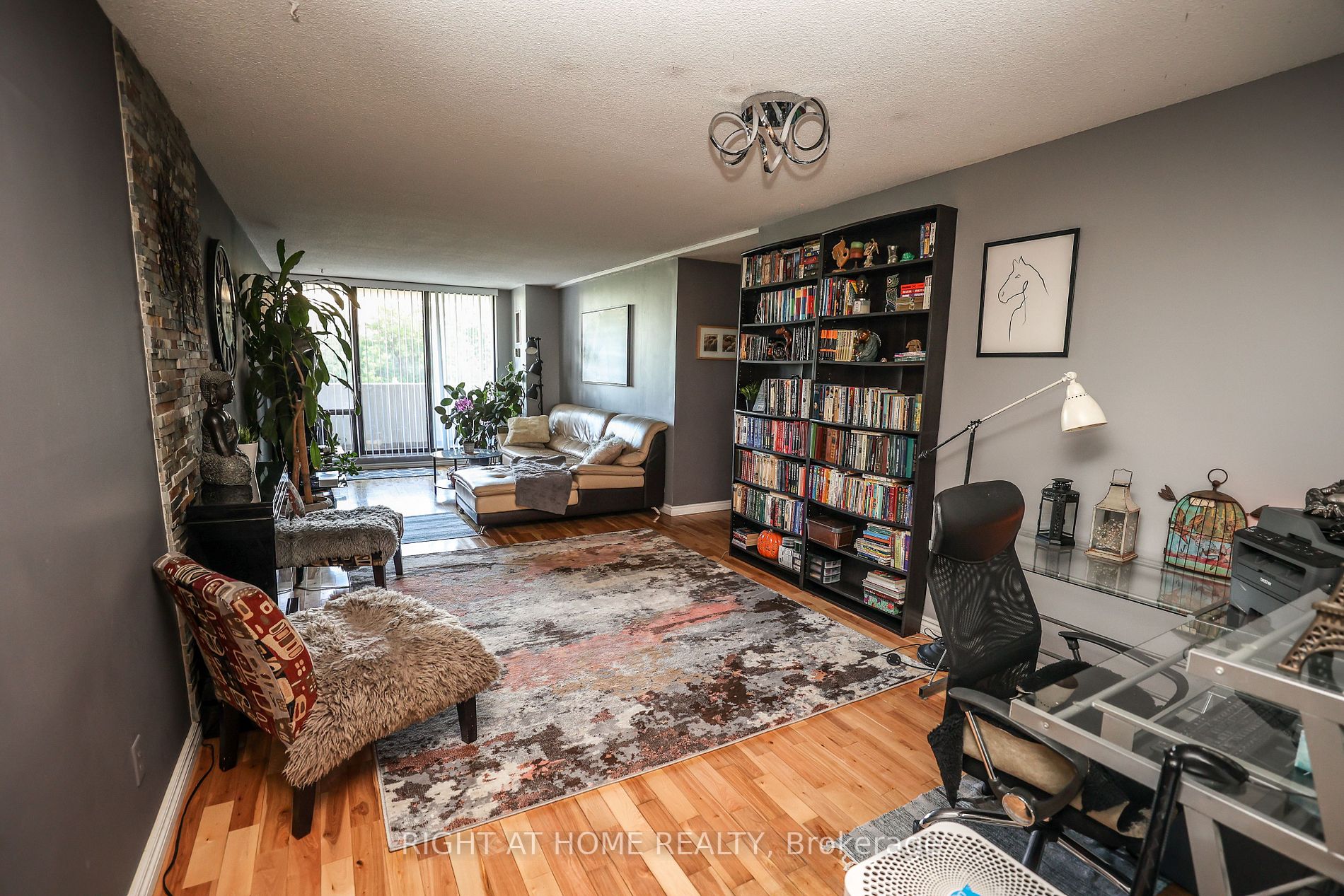 10 Tangreen Crt, #506