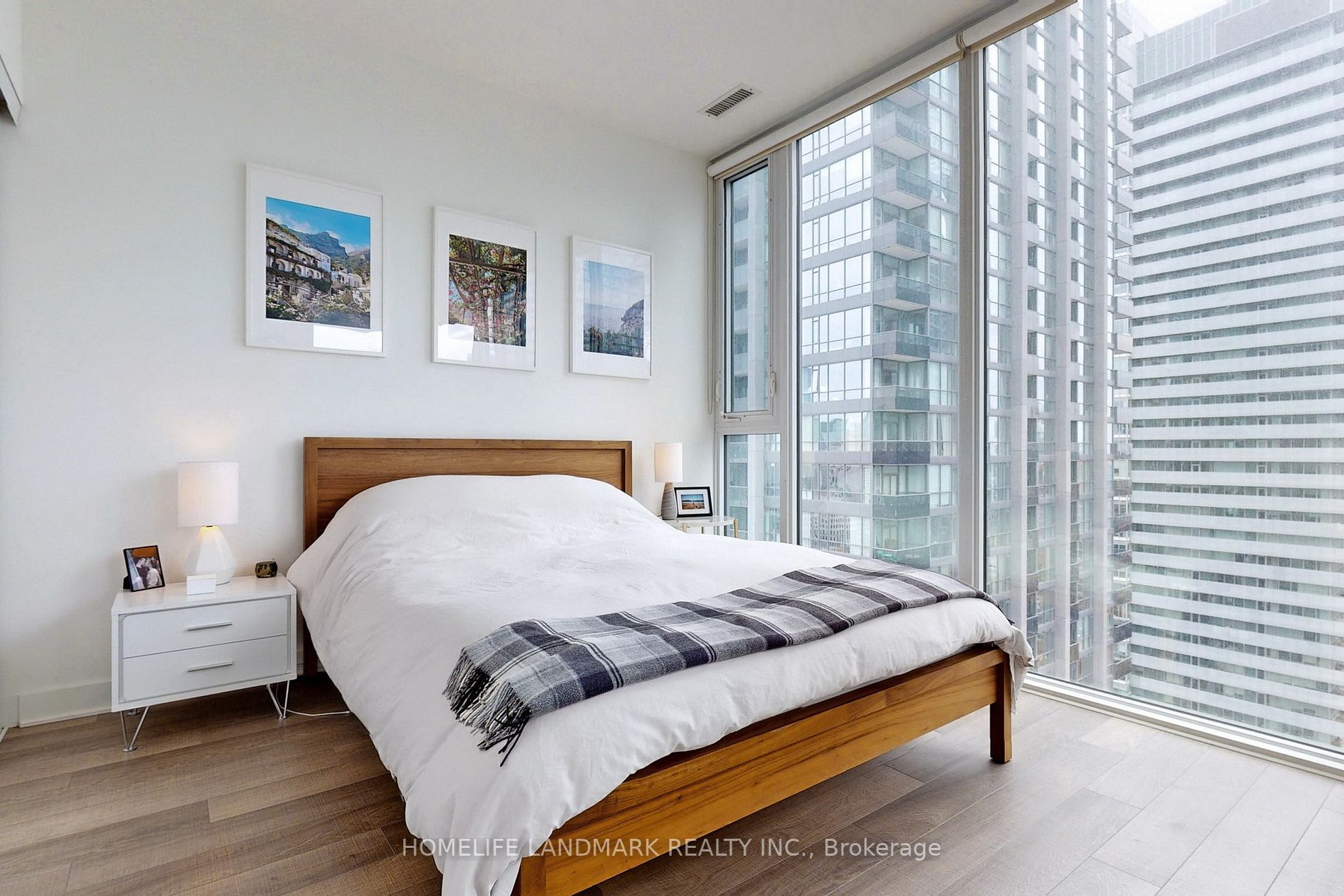 290 Adelaide St W, #2911
