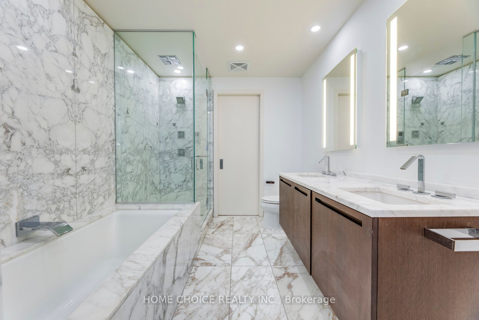 180 University Ave, #2308