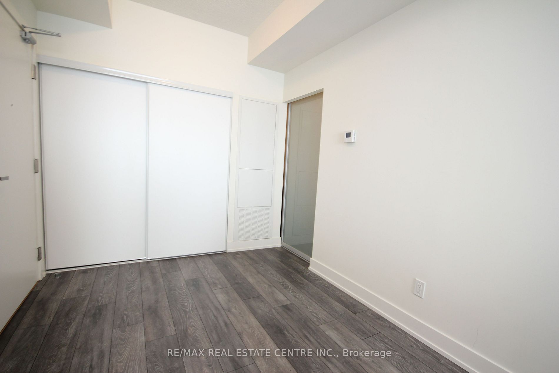 180 Fairview Mall Drive, #1608