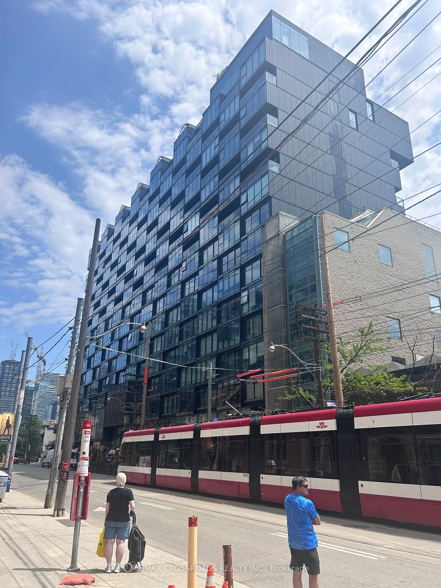 629 King St W, #1028