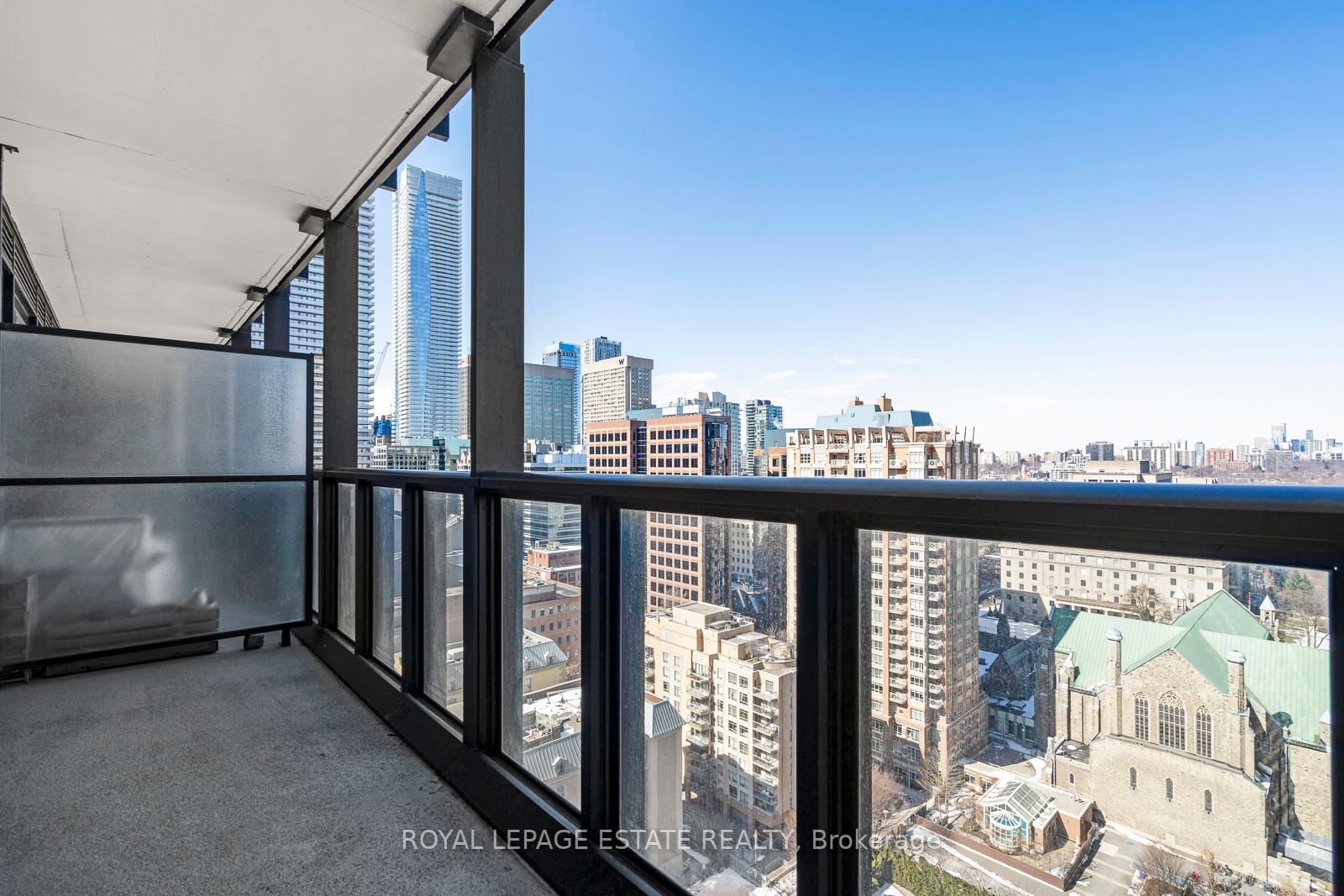 101 Charles St E, #1909