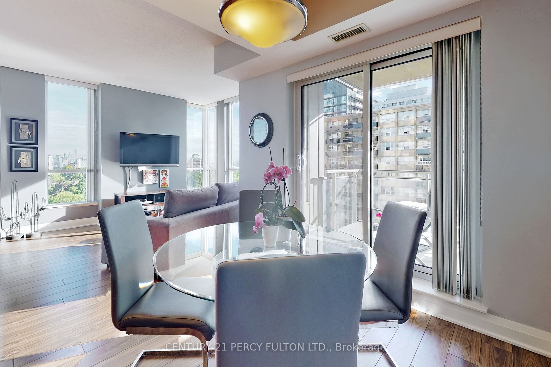83 Redpath Avenue, #1107