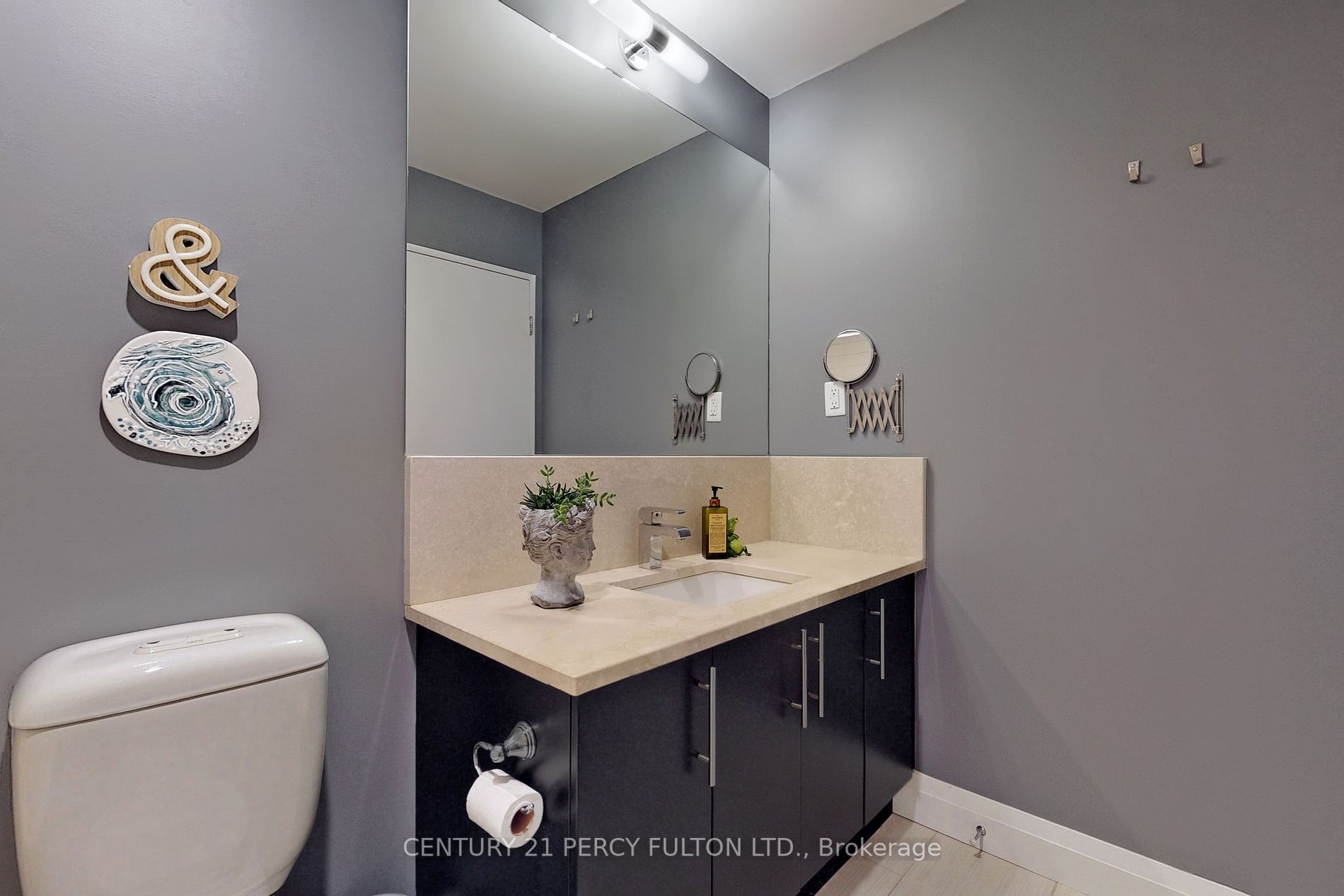 83 Redpath Avenue, #1107