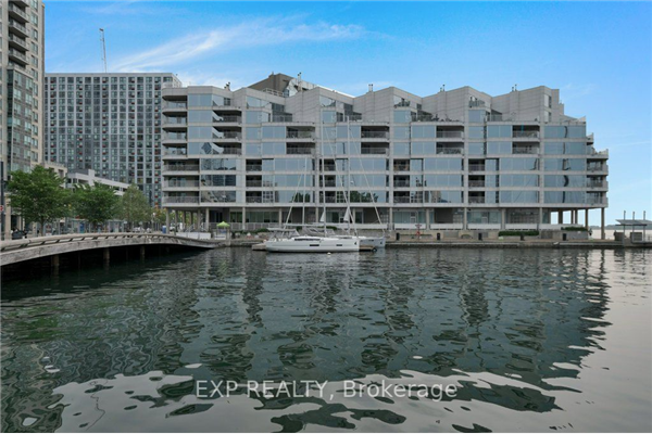 401 Queens Quay W, Toronto