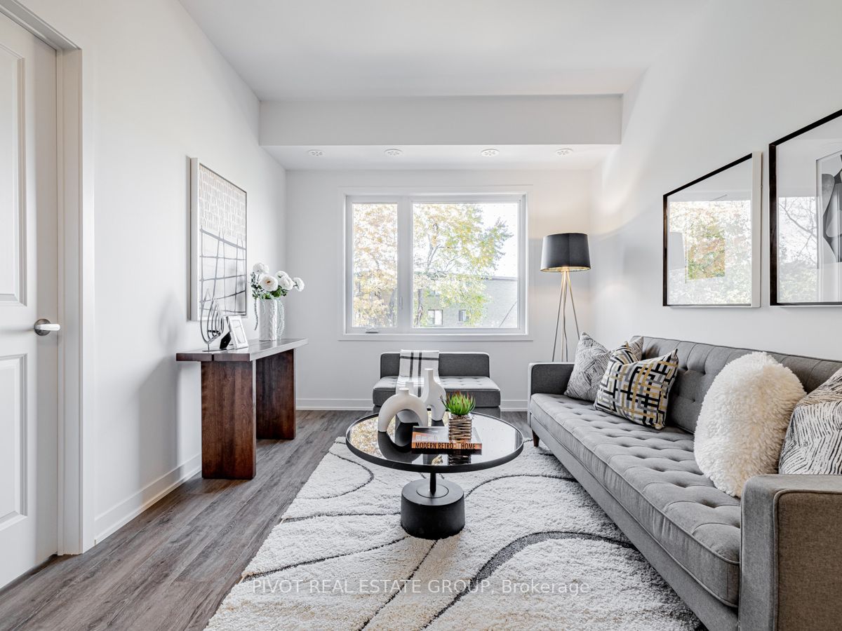 14 Marquette Ave, #8