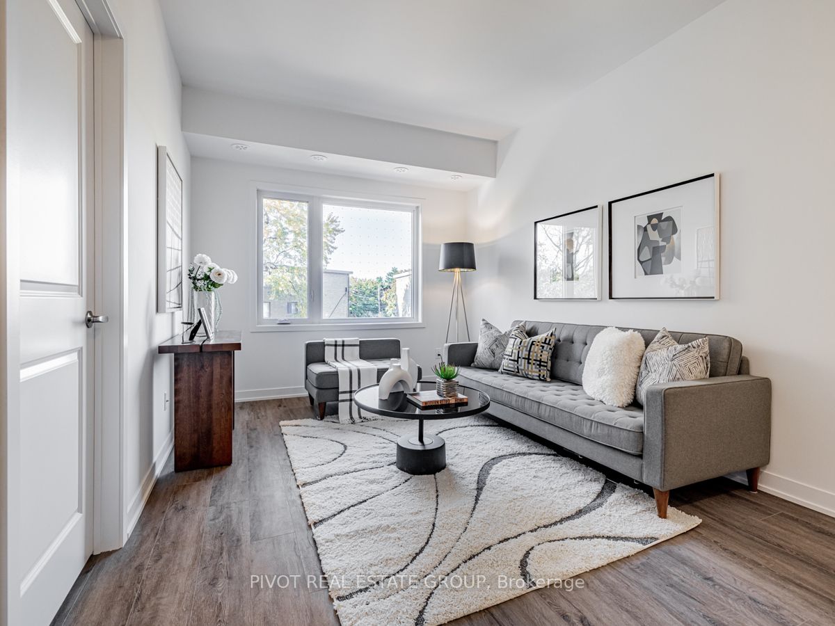 14 Marquette Ave, #8