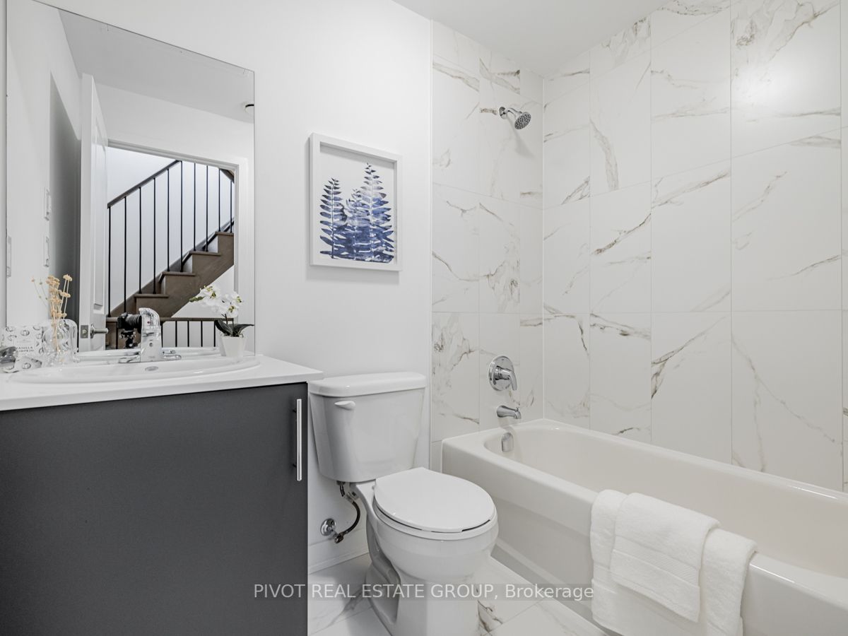14 Marquette Ave, #8