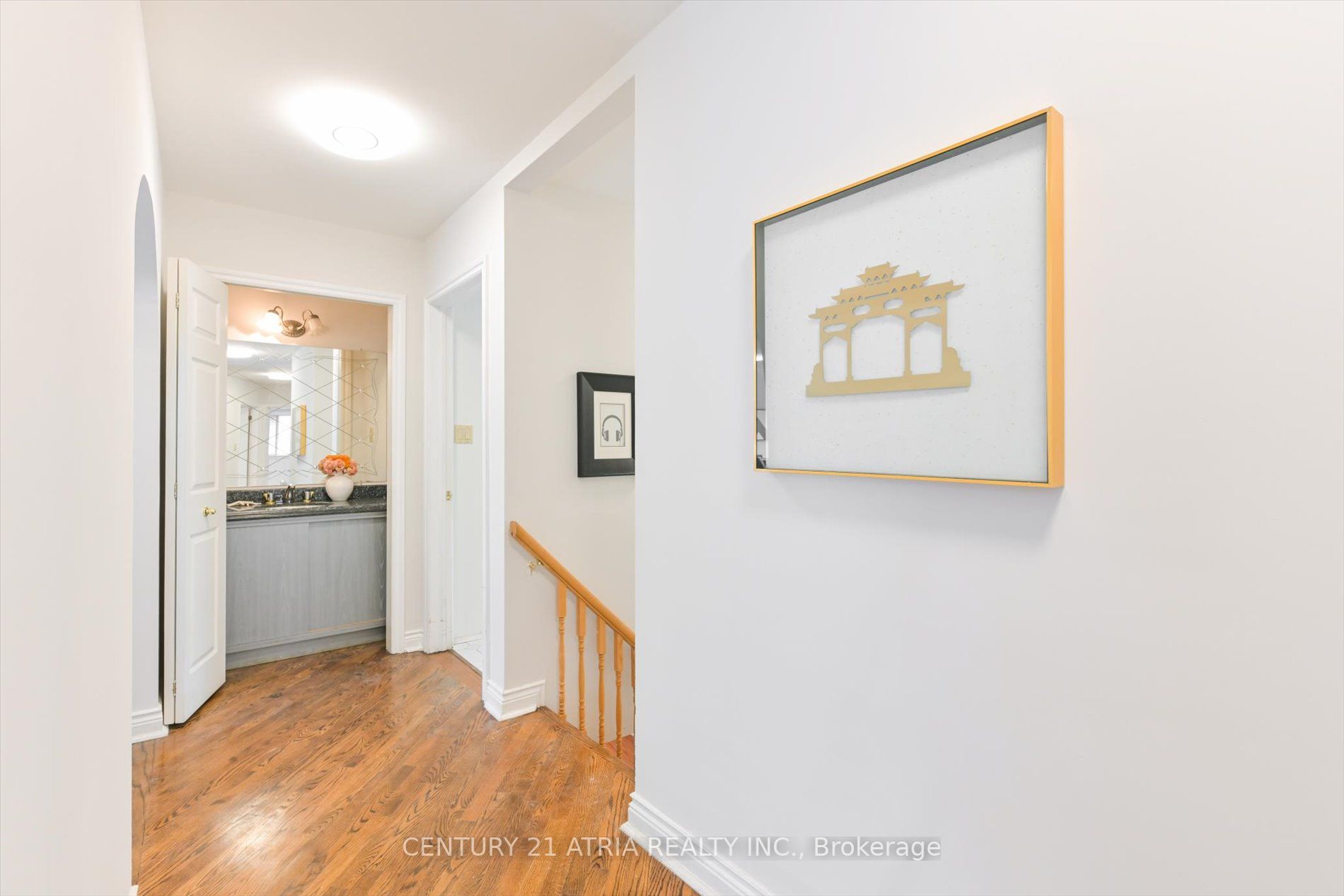 144 Shelborne Ave
