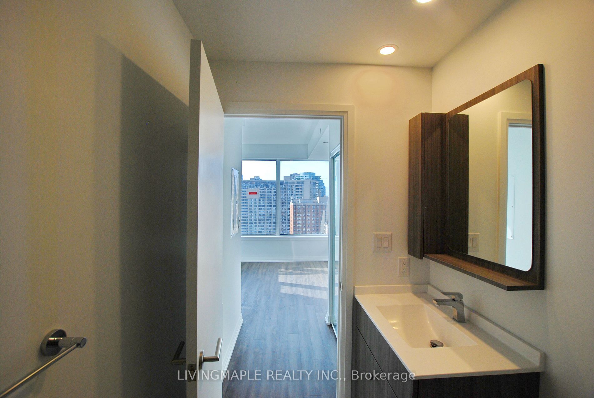75 Canterbury Place, #2015