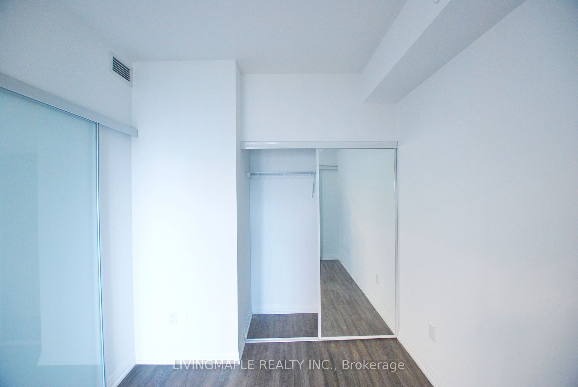 75 Canterbury Place, #2015