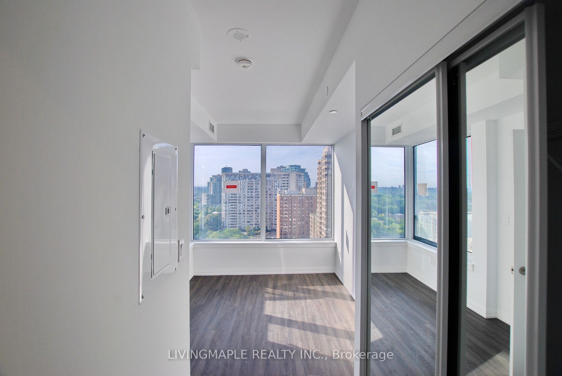 75 Canterbury Place, #2015